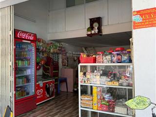 Bán nhà cấp 4, 140m2 odt cách mt lê văn quới 50m  đường nhựa 8m có lề