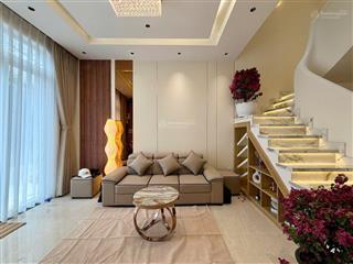 Bán nhà hẻm xe hơi thông  trần văn quang p10 tân bình.  0903 070 ***