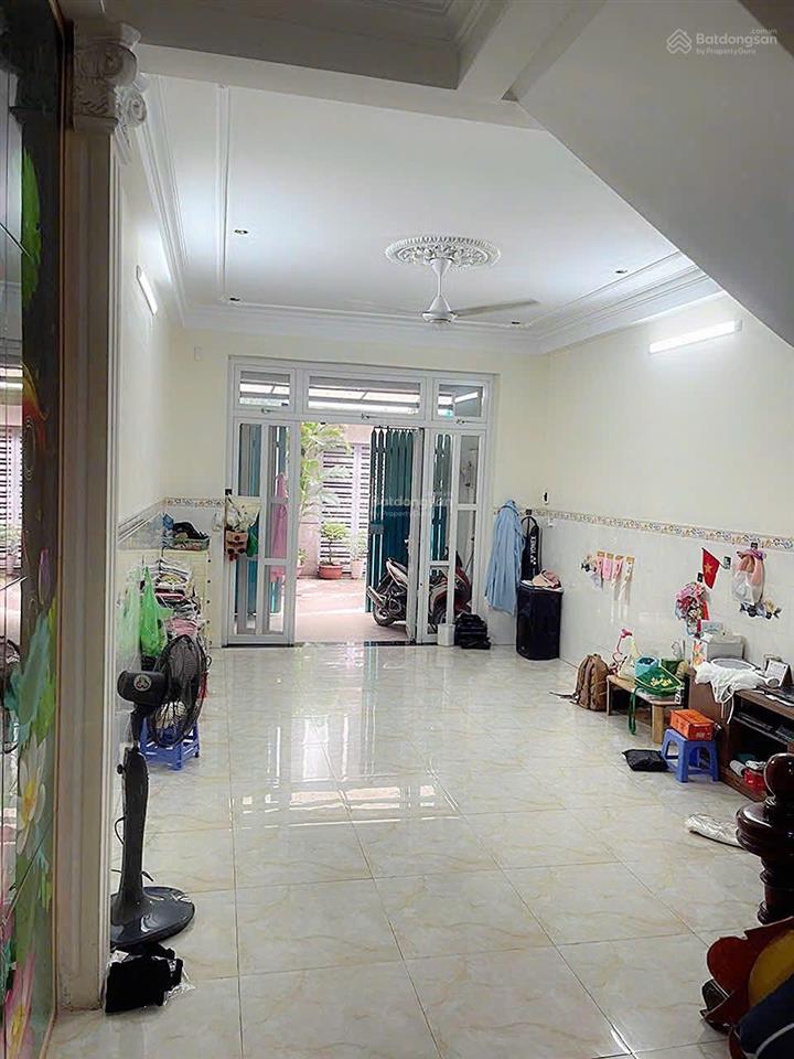 Bán nhà mới full nội thất hẻm hồng lạc khu chợ vải p.10 tân bình