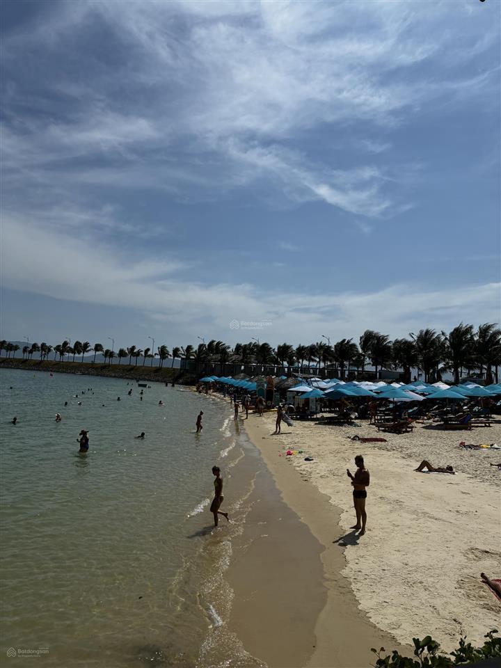 Đất thổ cư chính chủ bên hông bến xe .