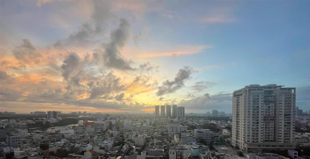 Chính chủ bán căn hộ mone t22x.03, căn góc view sông cực đẹp