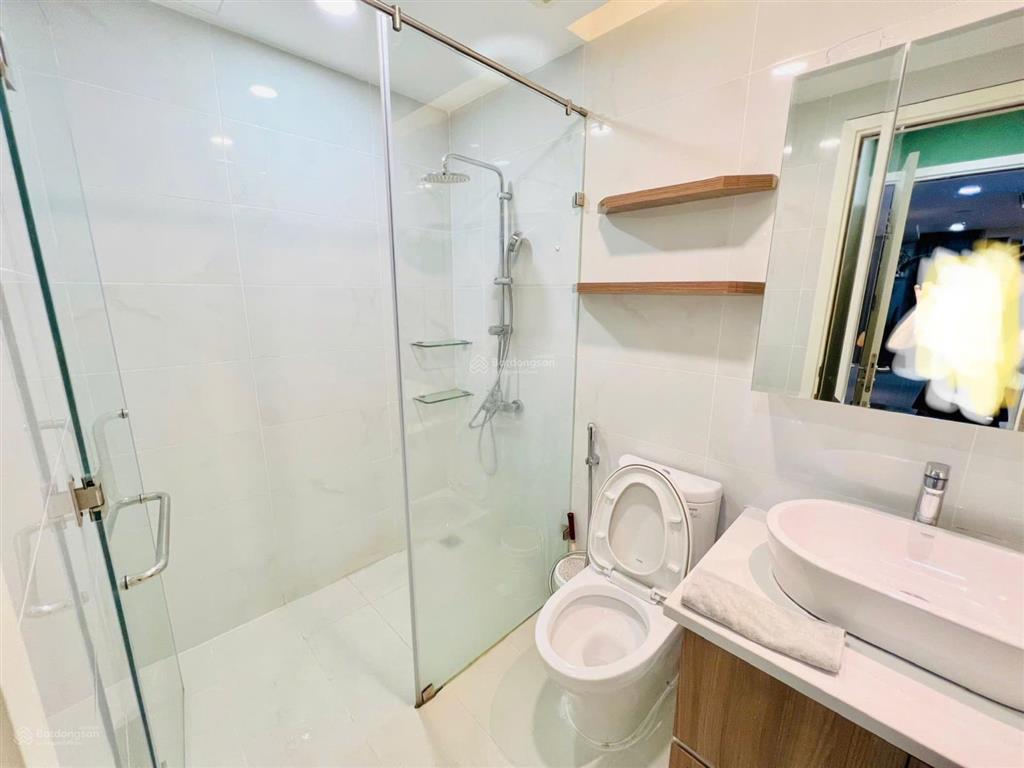 Gía tốt! nhỉnh 8 tỷ cho căn hộ 2pn 74m2 tại masteri an phú, ban công 4 cánh, view quận 1
