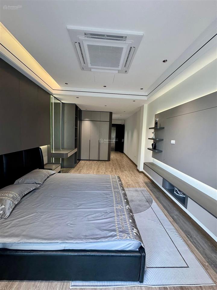 Bán nhà giáp ngoại giao đoàn, xuân la  gara ô tô  kinh doanh  thang máy  46m2, 6tầng. giá 16 tỷ
