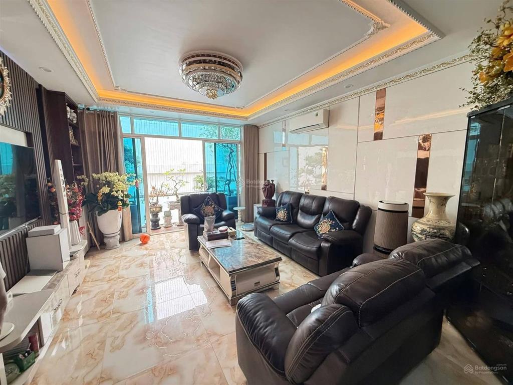 Ngon! bán nhà đẹp giáp ngoại giao đoàn, xuân la  sát phố ô tô  ngõ thông  45m2x5tầng. nhỉnh 8 tỷ