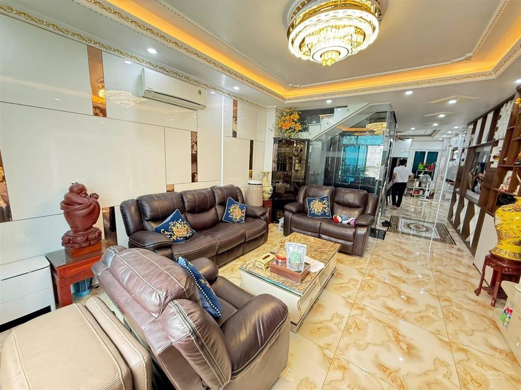 Ngon! bán nhà đẹp giáp ngoại giao đoàn, xuân la  sát phố ô tô  ngõ thông  45m2x5tầng. nhỉnh 8 tỷ