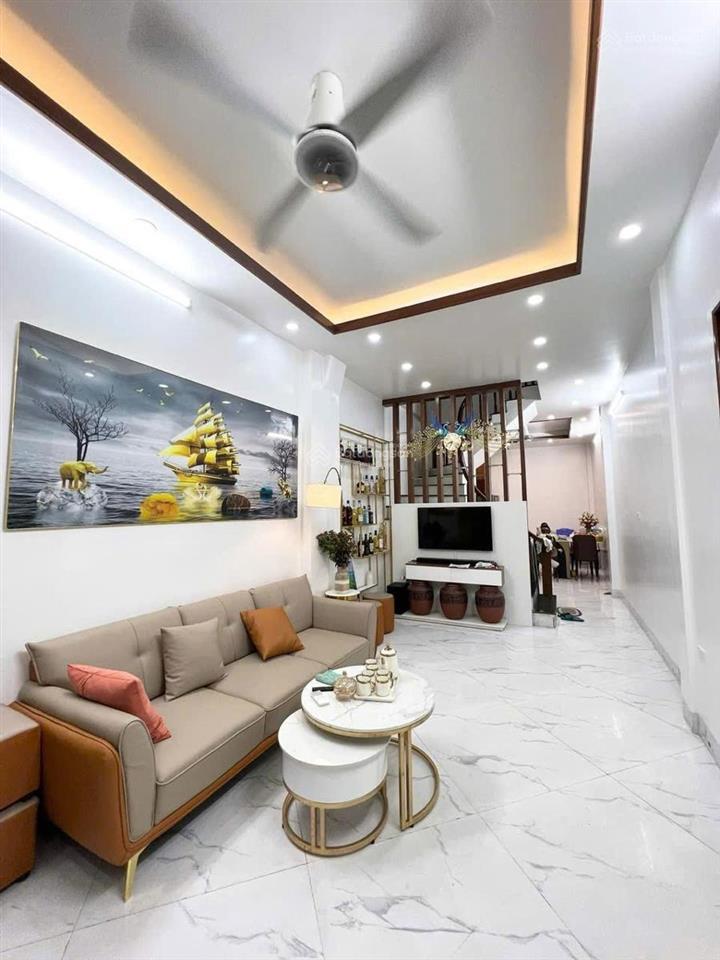 Ngon! bán nhà dân xây  1 nhà ra phố xuân đỉnh  ô tô  kinh doanh  36m2 5 tầng  mt 4.3m. 8.5 tỷ