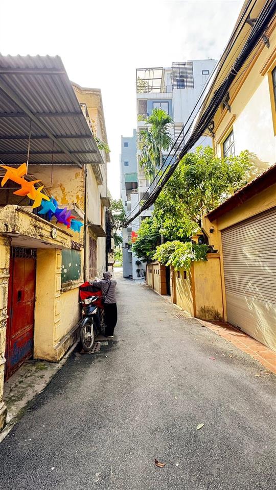 Chỉ 7.2 tỷ  bán đất võng thị, tây hô  45m2  mt 4.8m  sát phố  ô tô  ngõ thông kd  2 thoáng