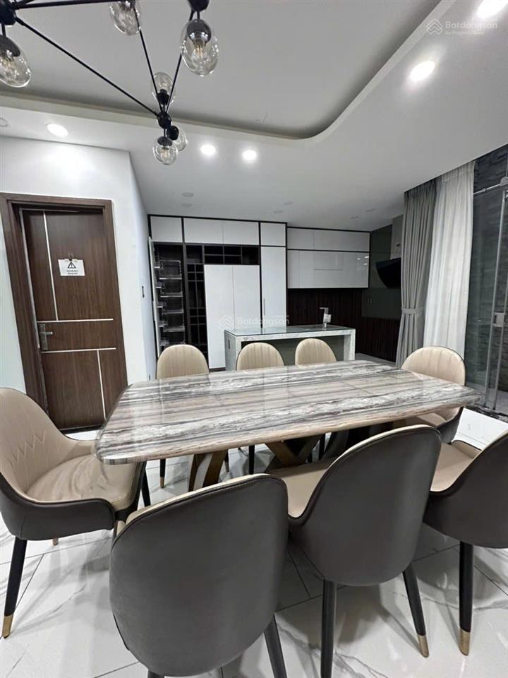 Nhà 5 tầng khu tên lửa 6x22m có thang máy cạnh vành đai trong giá 22 tỷ full nội thất 8pn  10wc