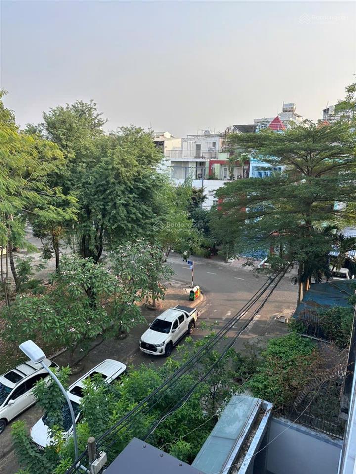 Nhà 5 tầng khu tên lửa 6x22m có thang máy cạnh vành đai trong giá 22 tỷ full nội thất 8pn  10wc