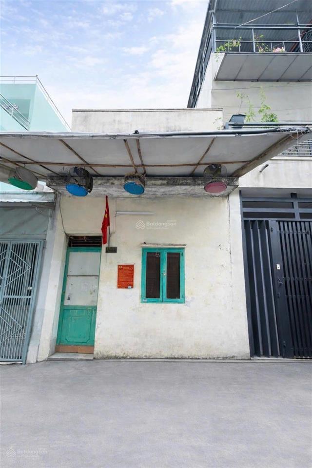 Nhà lê đình cẩn tiện xây mới 4x14m, có 6 phòng cho thuê ổn định, giá 4.58 tỷ