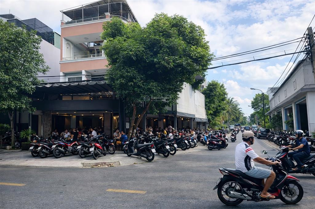 Cặp nhà hot tên lửa đang cho thuê 50 triệu kinh doanh cfe 9x20m  4 tầng chỉ 26.6 tỷ thương lượng