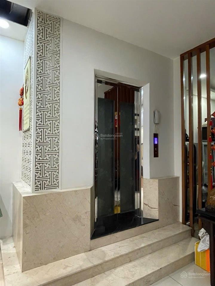 Biệt thự sang đẹp có thang máy full nội thất 9x20 5 tầng khu tên lửa ngay công viên chỉ 27 tỷ tl