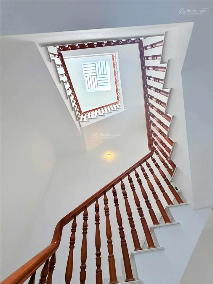 Nhà xây mới khu ao sen tên lửa 5 tầng 5x20 đối diện công viên chỉ 15.5 tỷ tl  ngay aeon mall