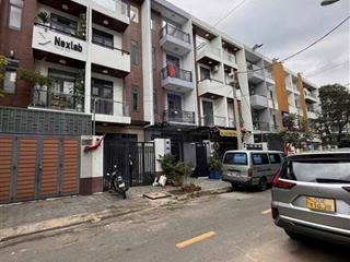 Nhà mới ngay công viên 4x20  4 tầng full nội thất giá 10 tỷ 900 thương lượng