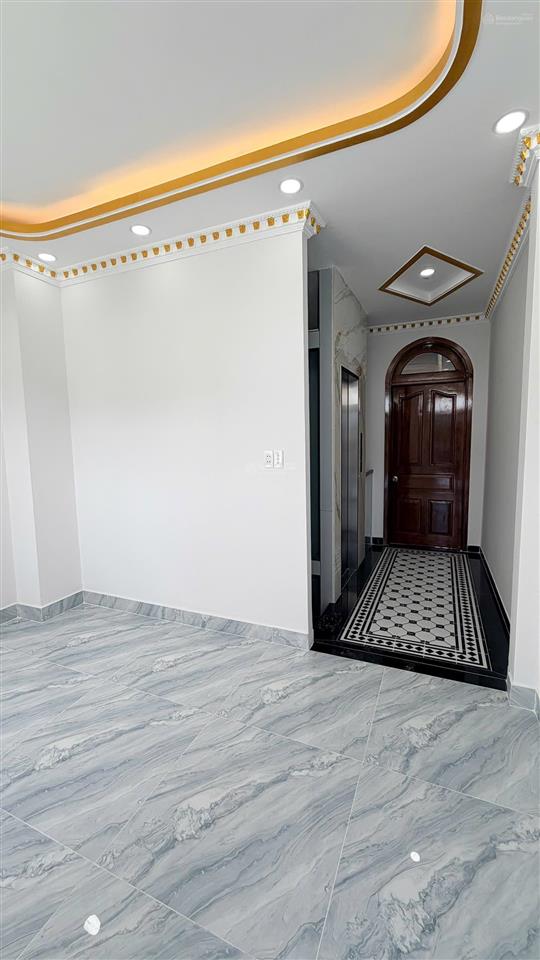 Nhà 4 tầng + thang máy mặt tiền kinh doanh đường 24  tên lửa, 4.5 x 20m, giá 14.5 tỷ tl