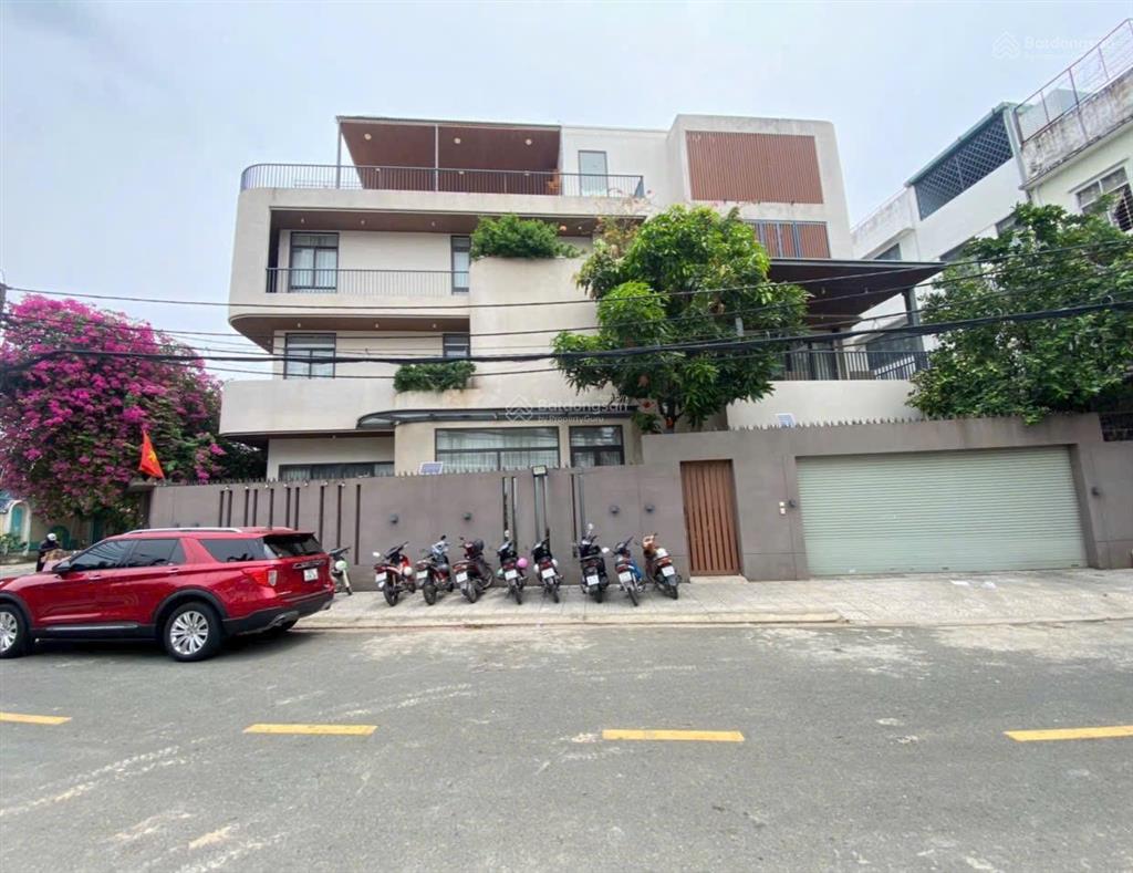 Siêu phẩm biệt thự góc 2 mặt tiền 5 tầng 205m² full nội thất khu tên lửa có thang máy 30 tỷ tl