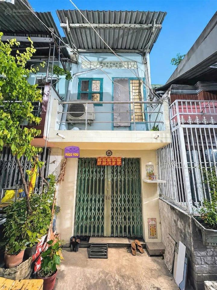 Nhà 2,5x10  1 lầu tân hòa đông 2,7 tỷ tl không quy hoạch lộ giới ít hàng hiếm