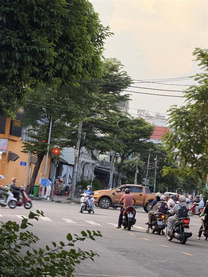 Lô đất 6x21m mặt tiền kinh doanh tiềm năng khu tên lửa, 18 tỷ hướng đông
