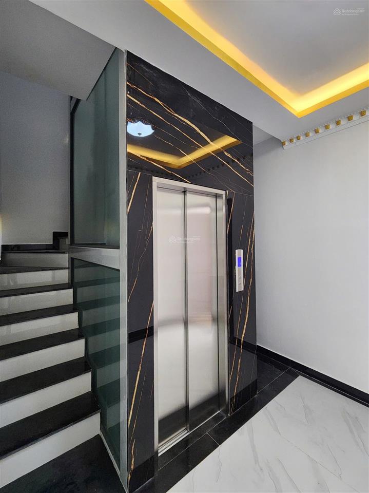 Nhà đẹp có thang máy 5x20  100m2  4 tầng chỉ 15.5 tỷ tl