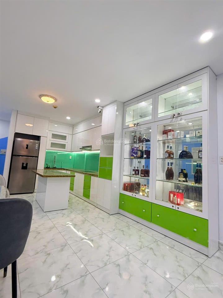 Bán chung cư carina plaza wiew võ văn kiệt căn góc đẹp  full nội thất  100m2  3.5 tỷ