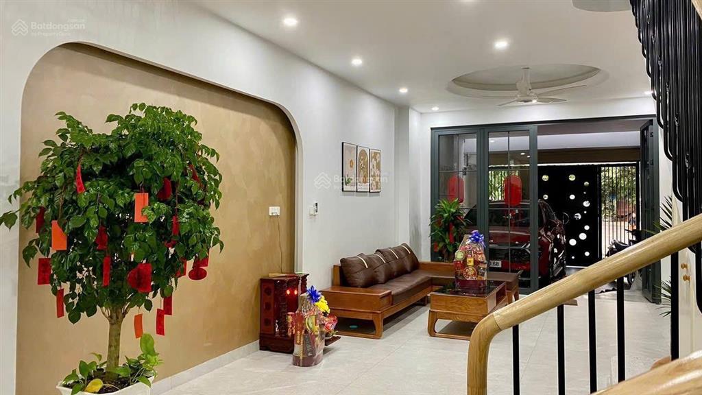 Nhà đẹp full nội thất view công viên 4.5x20 khu tên lửa cạnh aeon giá 13.8 tỷ thương lượng