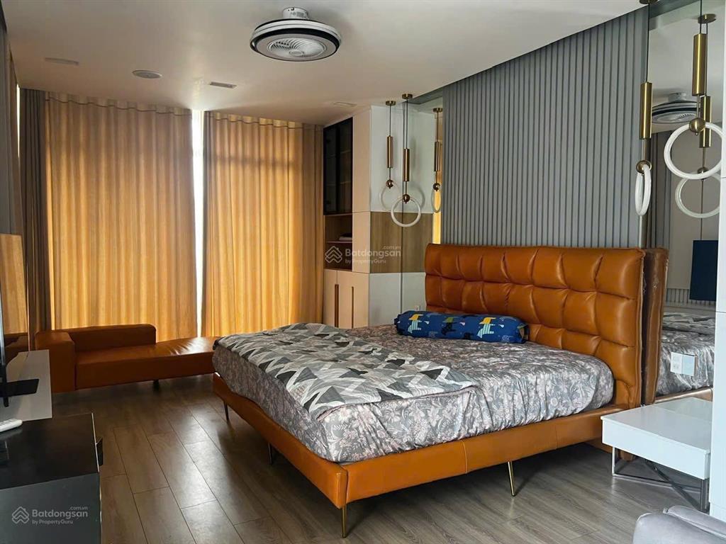 Biệt thự góc 205m2 khu tên lửa gần aeon vị trí đẹp view công viên 5 tầng + thang máy full nội thất