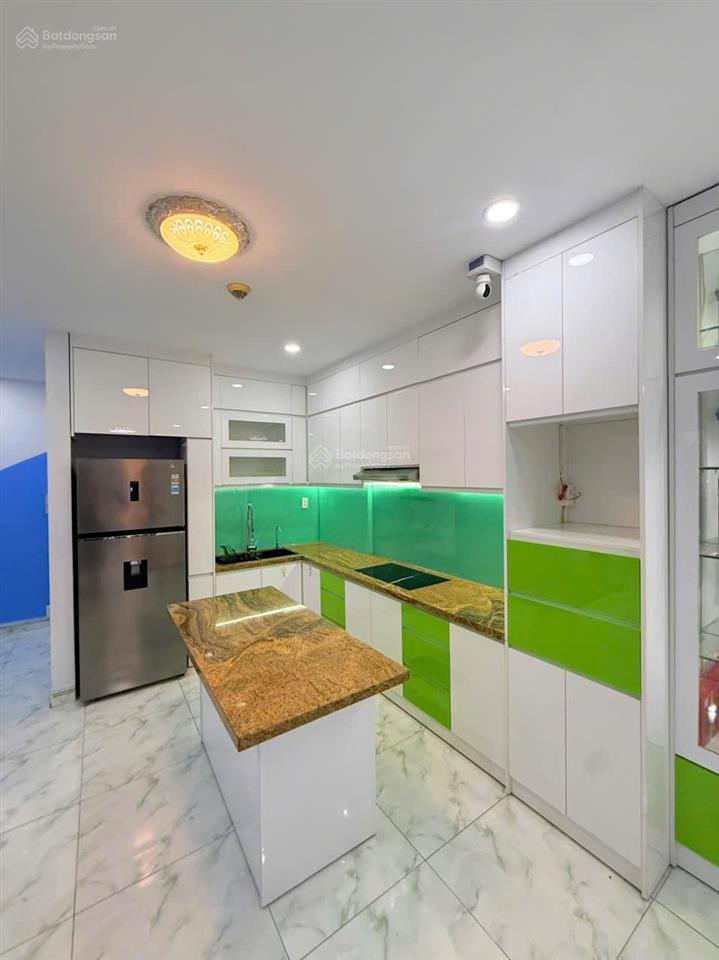 Căn hộ cao cấp 100m2  căn góc full nội thất 3,5 tỷ chủ thiện chí bán