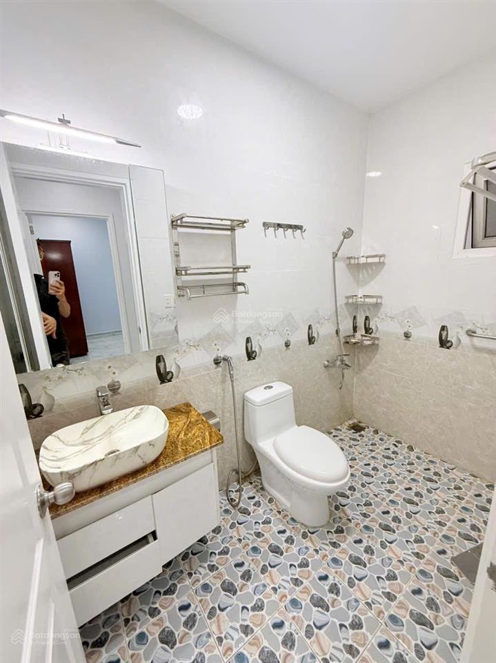 Căn hộ cao cấp 100m2  căn góc full nội thất 3,5 tỷ chủ thiện chí bán