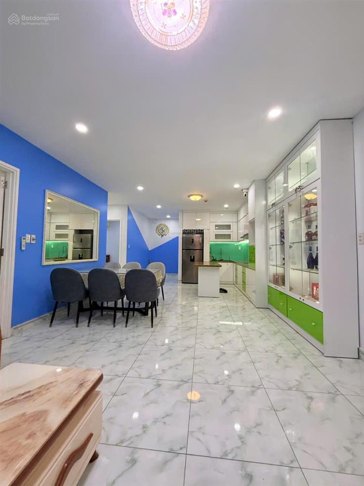 Căn hộ cao cấp 100m2  căn góc full nội thất 3,5 tỷ chủ thiện chí bán