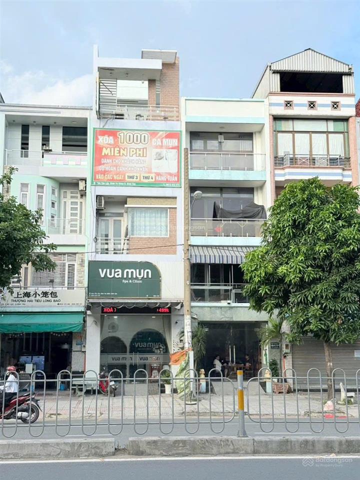 Siêu phẩm hiếm có 270m2  4 tầng đường tên lửa ngang 13.5 x 20m kinh doanh đỉnh  giá 60 tỷ tl