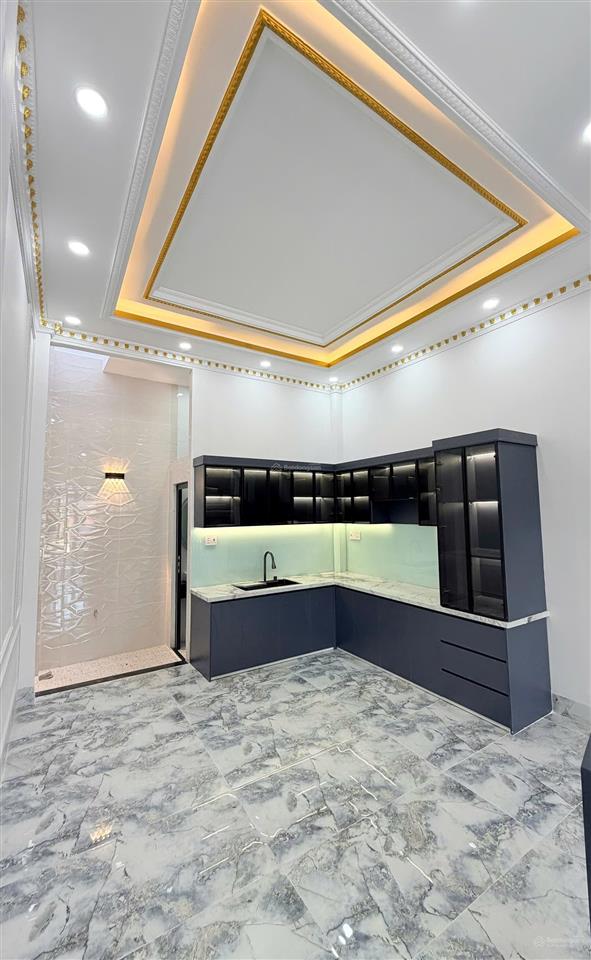 Khu tên lửa  nhà xây mới 5 tầng 4x13m chỉ 7,9 tỷ gần aeon mall bình tân