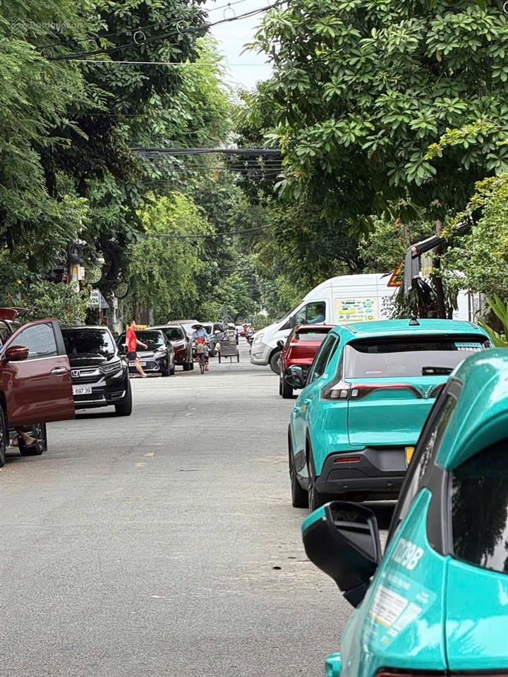 Nhà phố trung tâm khu tên lửa 95m2 ngang 5m  4 tầng kiên cố giá chỉ 11 tỷ 970 triệu thương lượng