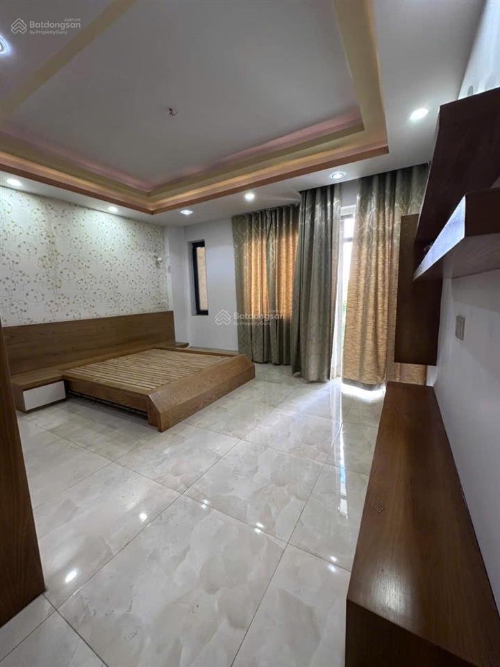 Khu ao sen đối diện aeon mall 100m2  full máy lạnh 35 triệu