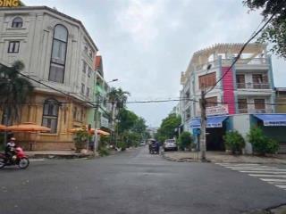 Chính chủ 90m2  full thổ đường kinh doanh chỉ 9.5 tỷ (5x18) gần aeon mall bình tân