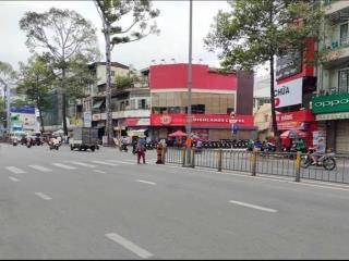 Cho thuê nhà mới  mtkd phan xích long 4.5x15m  nhà 4 tầng 4 phòng  giá 25 triệu/tháng