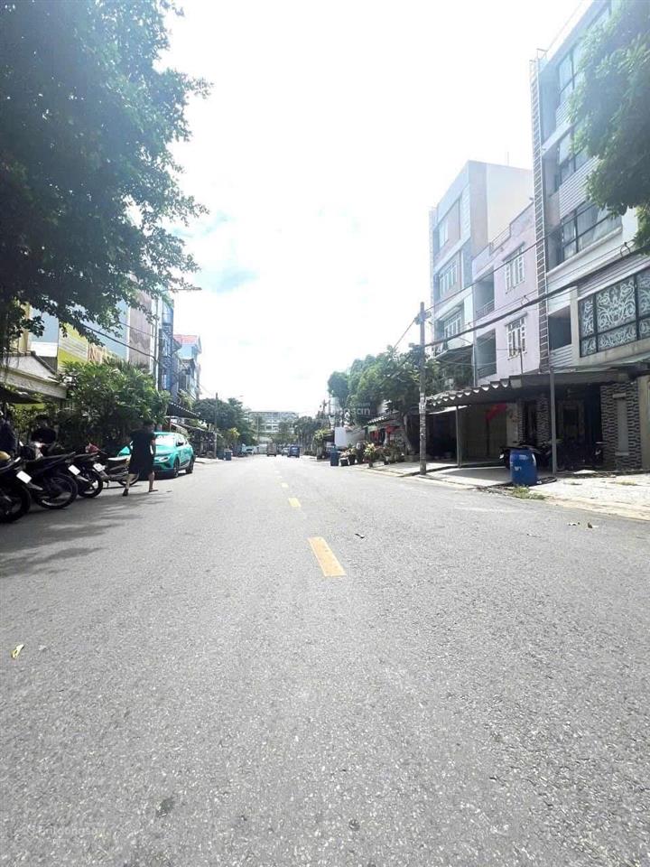 Siêu phẩm khu tên lửa  dòng tiền hơn 50 triệu/tháng, nhà 5 tầng 5x18, đường 20m kinh doanh 10 tỷ