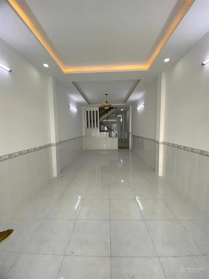 Nhà phố 4x22.5m xây 4 tầng khu tên lửa gần aeon cần bán gấp  9.9 tỷ thương lượng