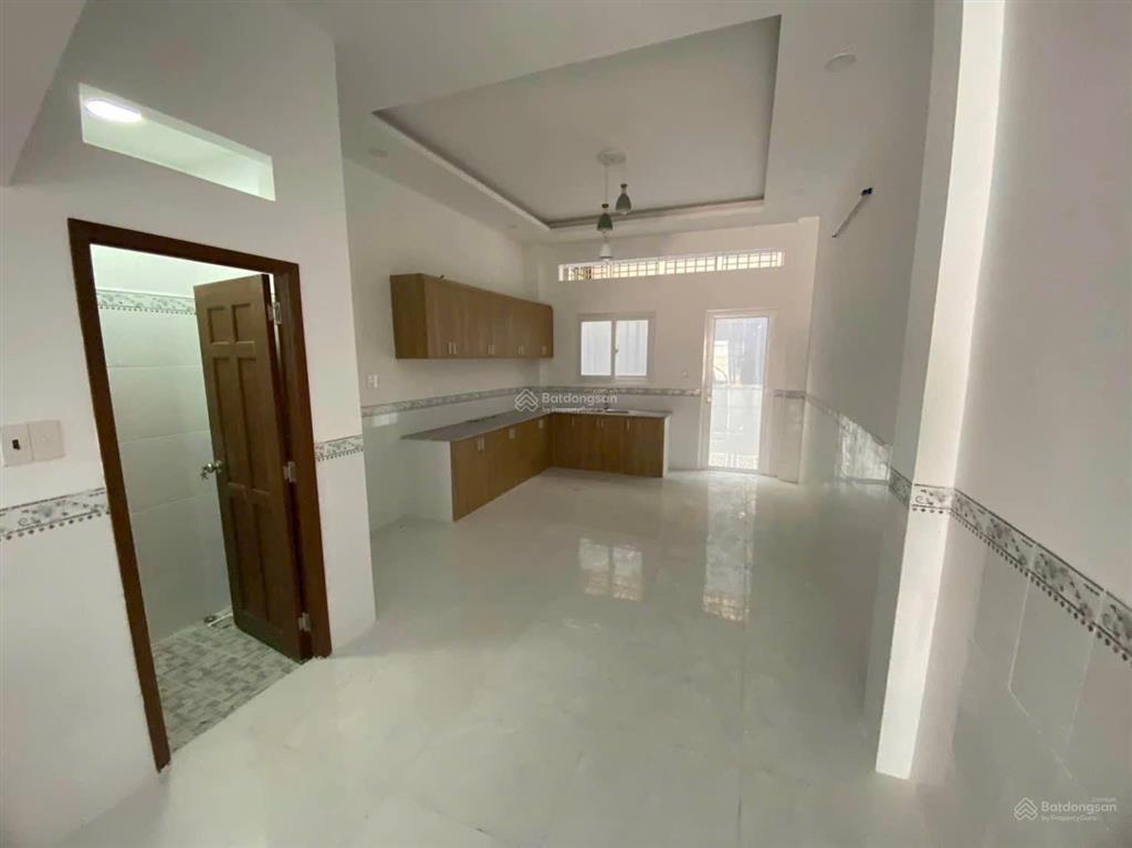 Nhà phố 4x22.5m xây 4 tầng khu tên lửa gần aeon cần bán gấp  9.9 tỷ thương lượng