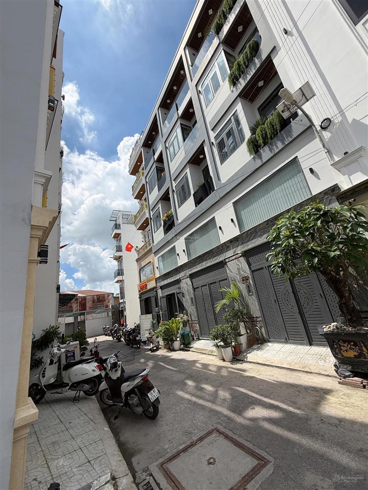 Nhà phố khu đồng bộ mã lò  4x13m  nhà 5 tầng chỉ 6.9 tỷ full nội thất