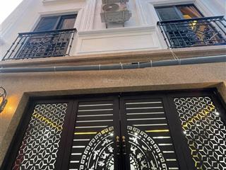 Tòa ccmn 7 tầng thang máy lê quang đạo, mỹ đình full pháp lý 22. x tỷ. vị trí đẹp cách phố 10m