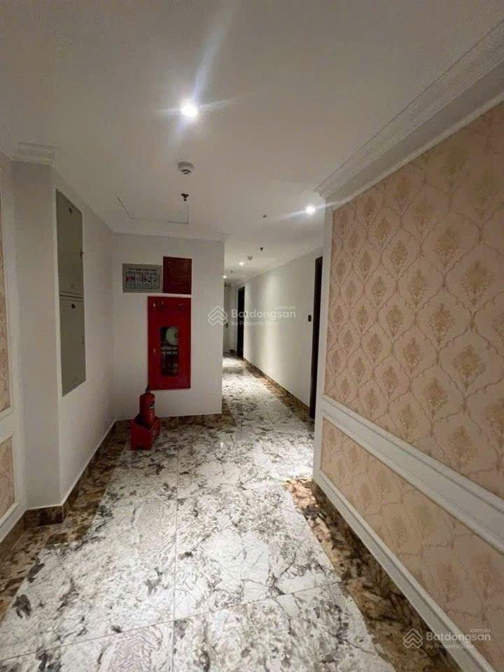 Mặt phố nguyễn hoàng lô góc 3 mặt thoáng 10 tầng ô tô tránh kinh doanh mọi mô hình