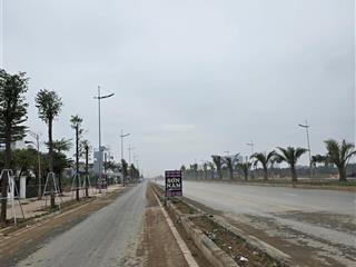 Hiếm mặt phố đường 3.5 vỉa hè siêu rộng 8m 80m mt 6.5m đường 4 làn, ô tô tránh dừn