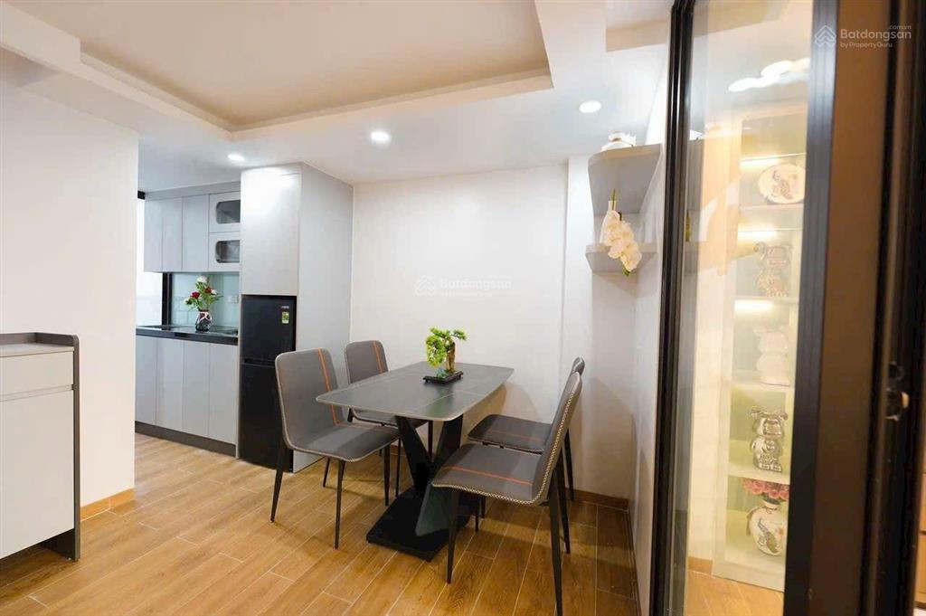 Toà chdv cầu giấy 90m 9 tầng 26 phòng dòng tiền 170tr/tháng vị trí đẹp khu mai dịch