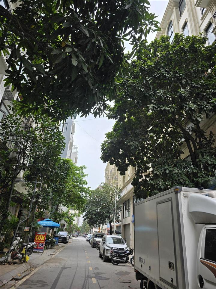 Hiếm building đồng me 9 tầng + hầm 24 phòng full kín gần 90m xây dựng bề thế, tối ưu khai