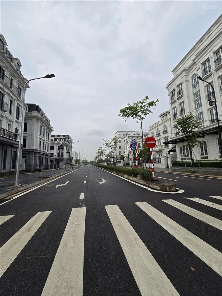 Lô góc 3 mặt tiền khu đô thị hinode sát đường 32 đường rộng 30m kinh doanh đỉnh, 95m2, 3 mặt tiền