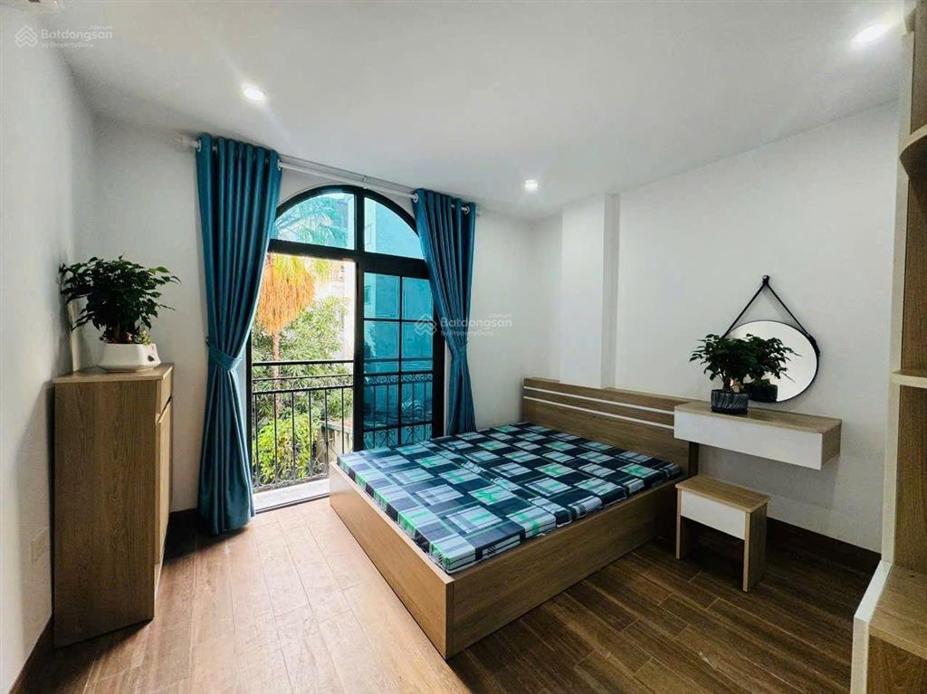 Building cầu diễn lô góc 9 tầng ô tô đỗ cửa 100m2 9 tầng bề thế lô góc thoáng sáng, vị trí đẹp