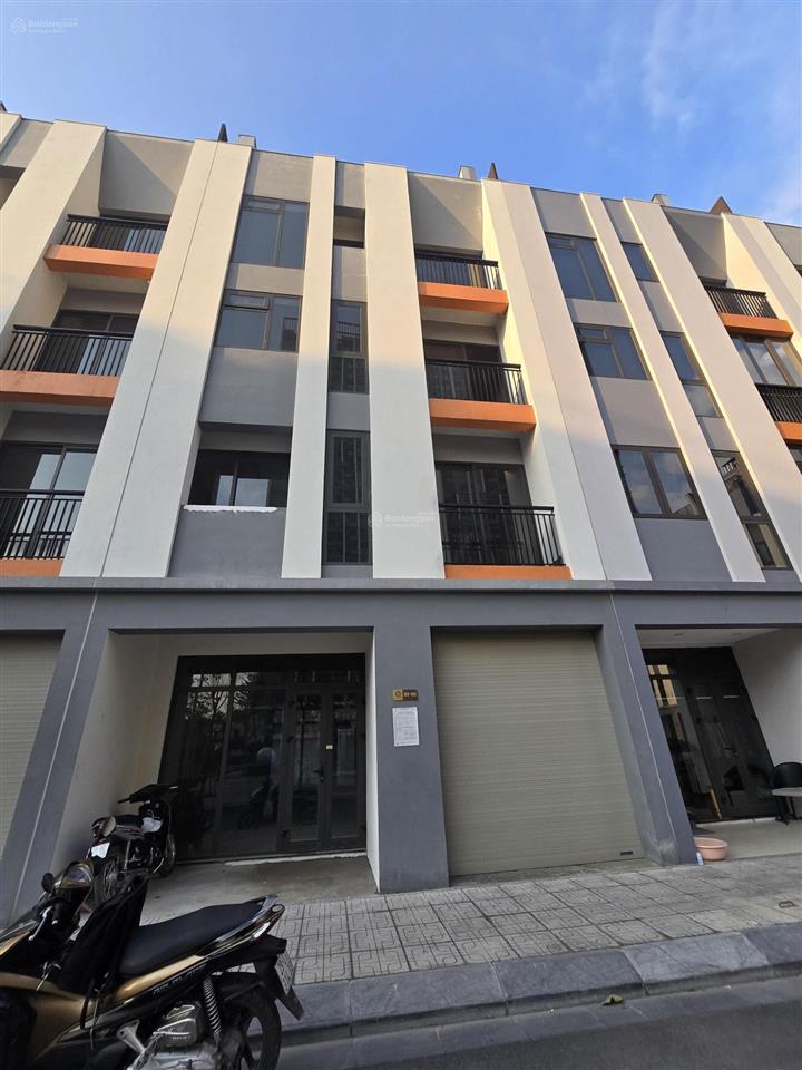 Hàm nghi mặt phố hiếm còn sót lại | chỉ 5x tỷ diện tích 105m 6 tầng, lô góc, mặt tiền đẹp.