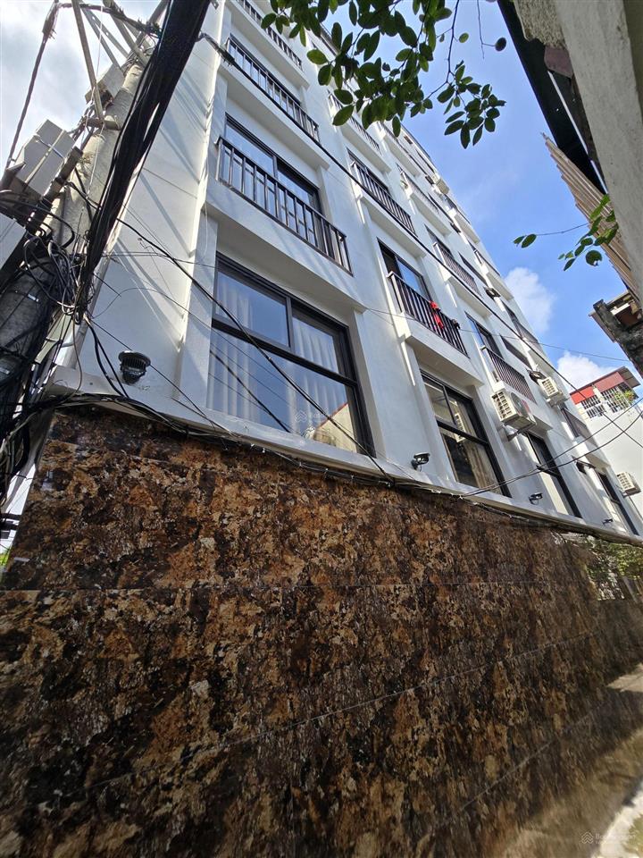 Chủ giảm 4 tỷ cần bán nhanh building cầu diễn lô góc 9 tầng dòng tiền 140tr/tháng
90m 9 tầng