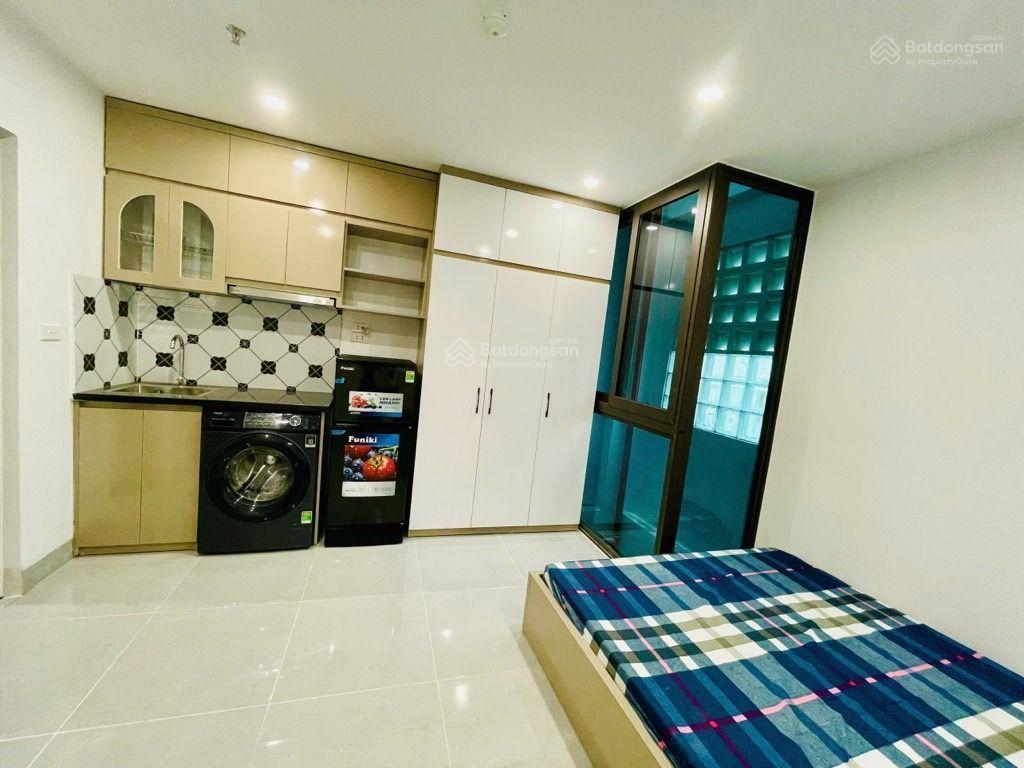 Phú kiều mặt hồ 8 tầng 19 căn hộ full nội thất 2xtỷ.
60/80m x 8 tầng 19 phòng khép kín