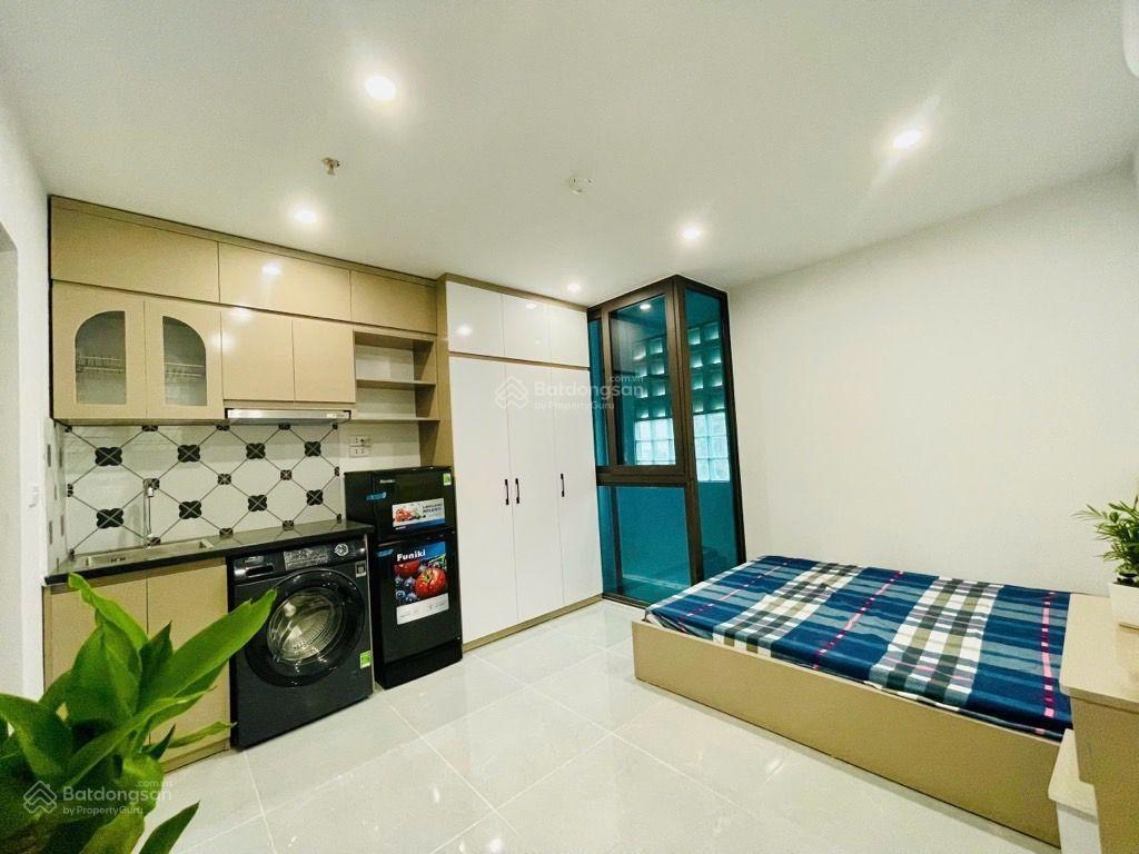 Phú kiều mặt hồ 8 tầng 19 căn hộ full nội thất 2xtỷ.
60/80m x 8 tầng 19 phòng khép kín